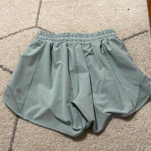 LULULEMON HAZY JADE “4 HOTTY HOTS